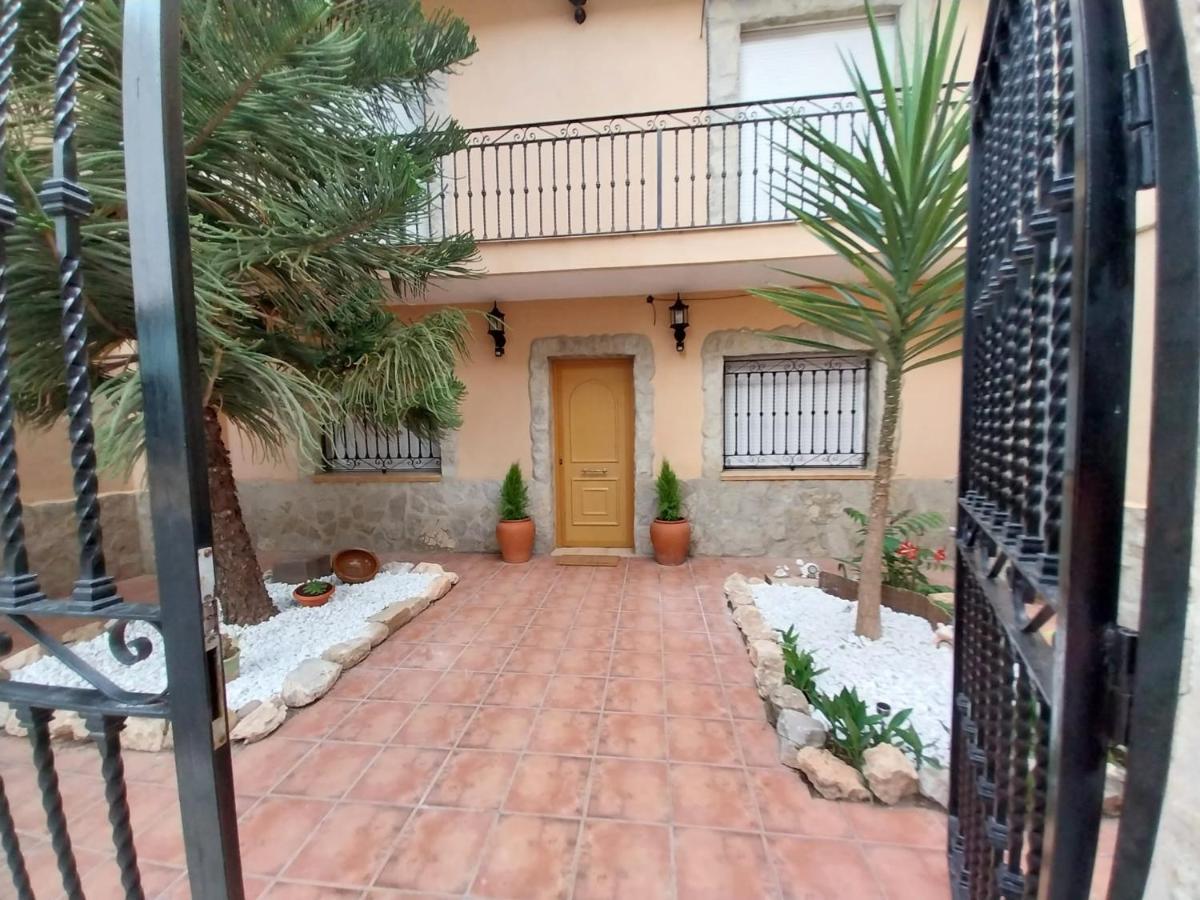 Casa Rural Roa Casinos Dış mekan fotoğraf